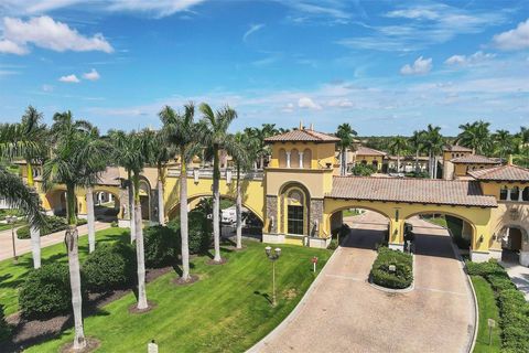 A home in VENICE