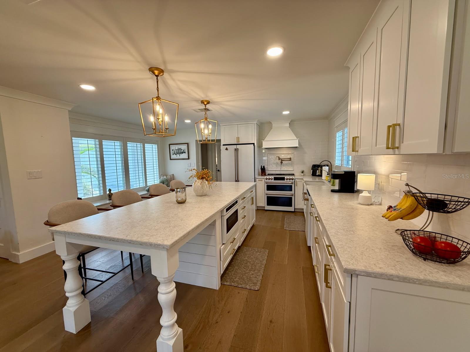 CORAL COVE - Residential Lease