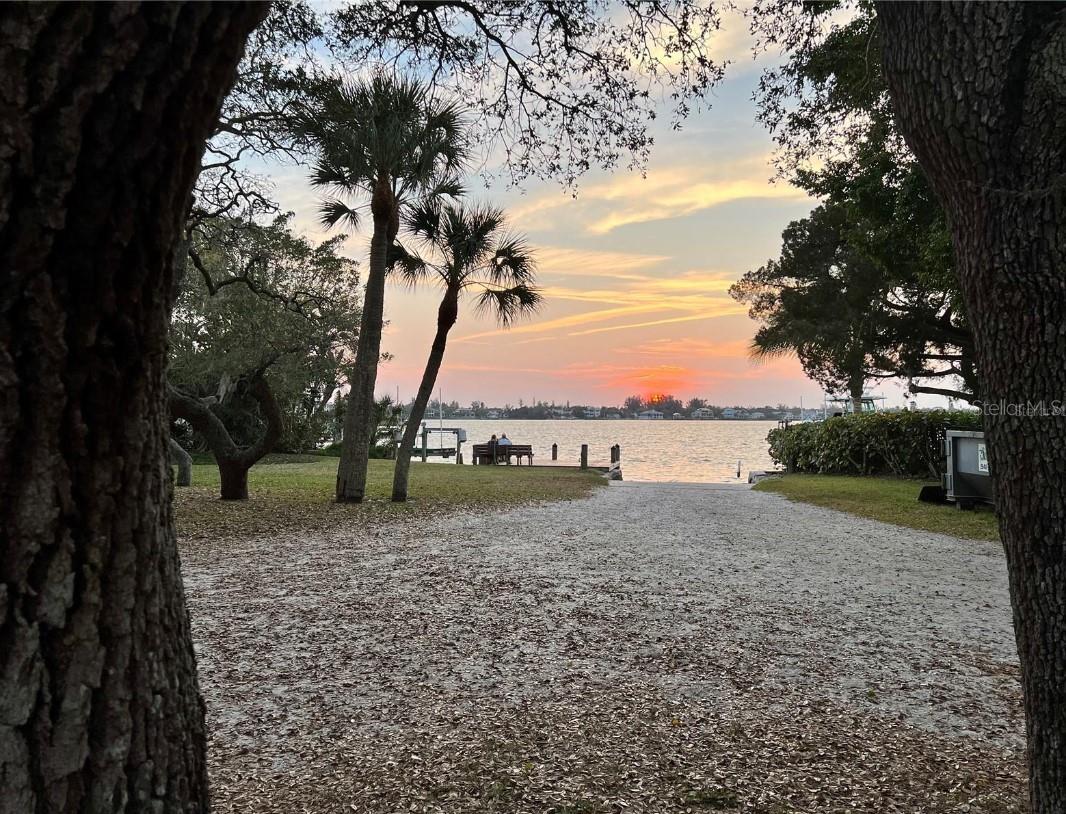 CORAL COVE - Residential Lease