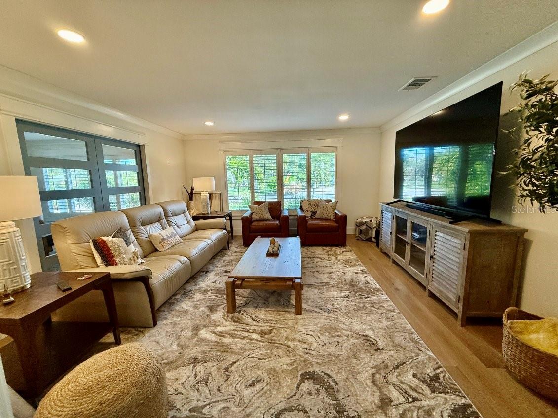 CORAL COVE - Residential Lease