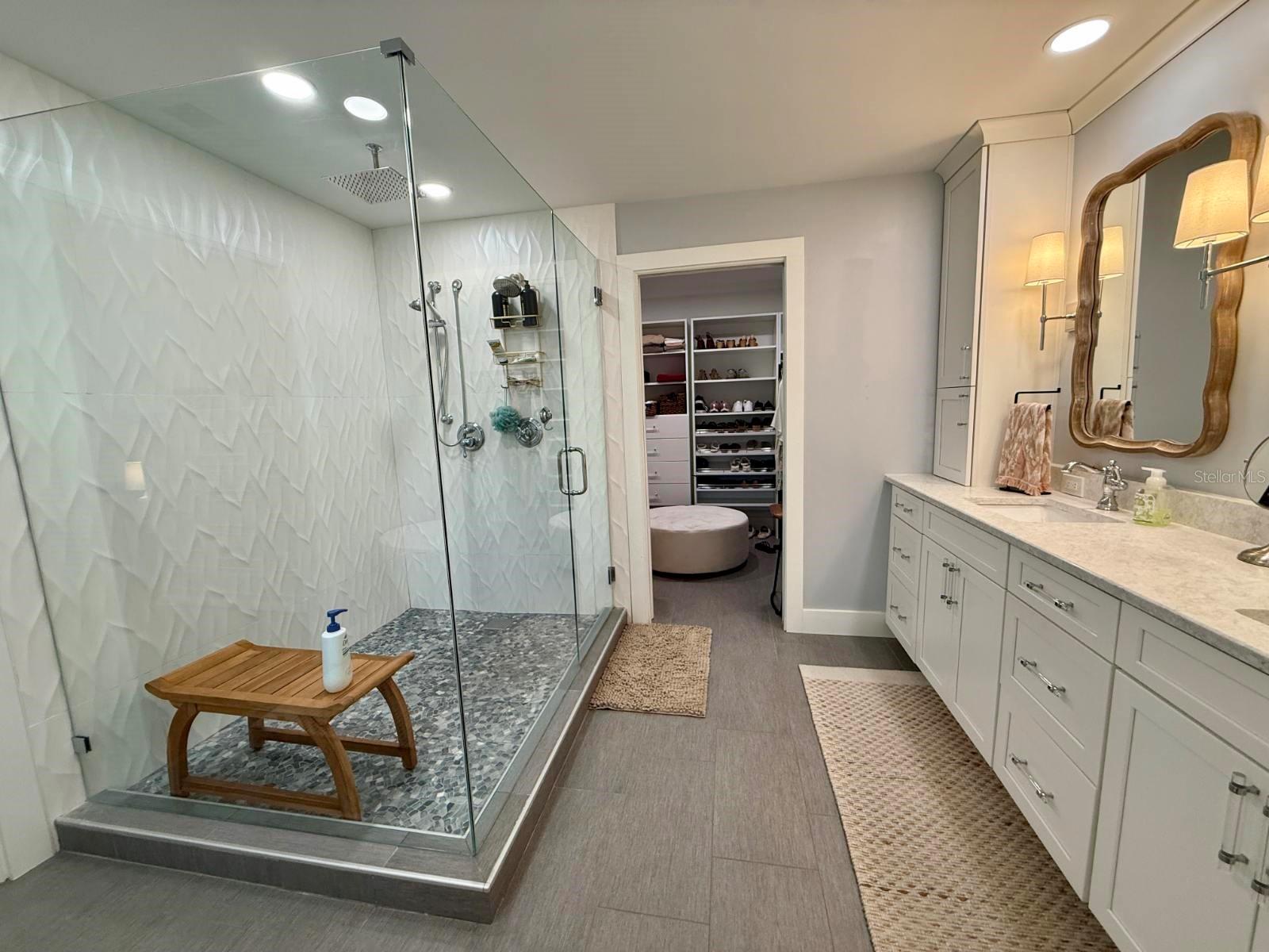 CORAL COVE - Residential Lease