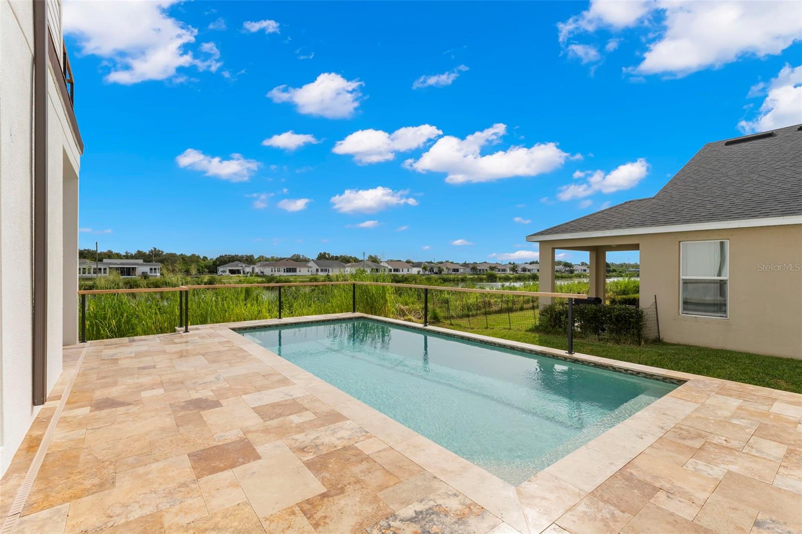 EDGE WATER RESERVE - Residential