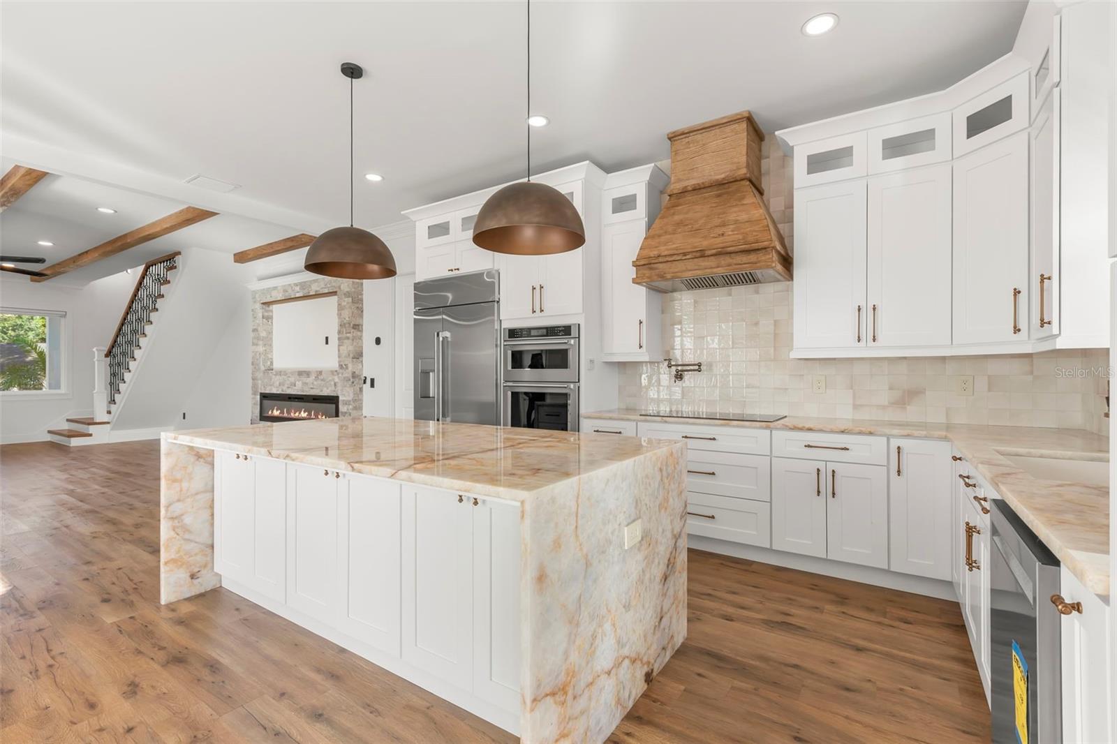 EDGE WATER RESERVE - Residential