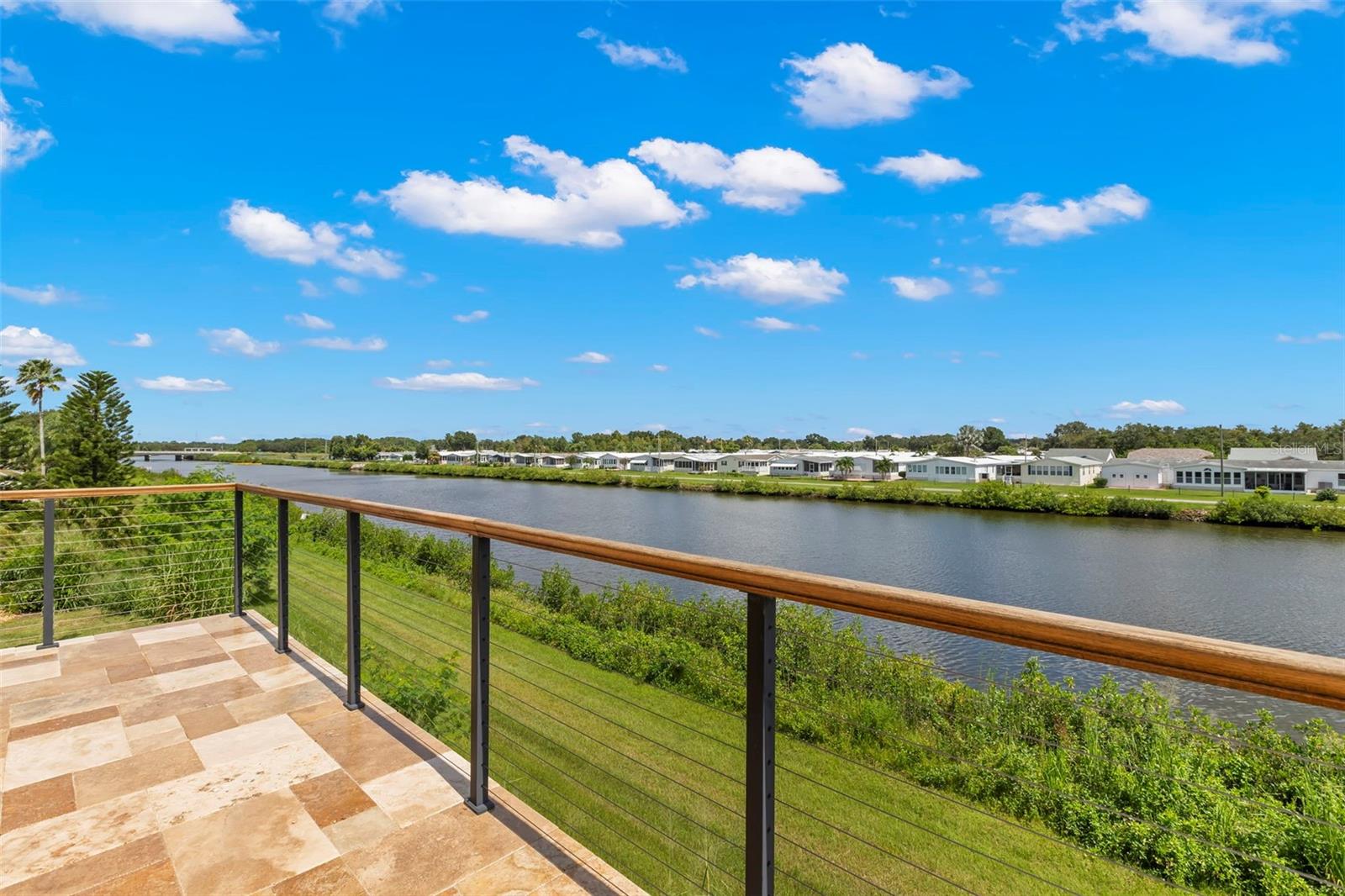 EDGE WATER RESERVE - Residential