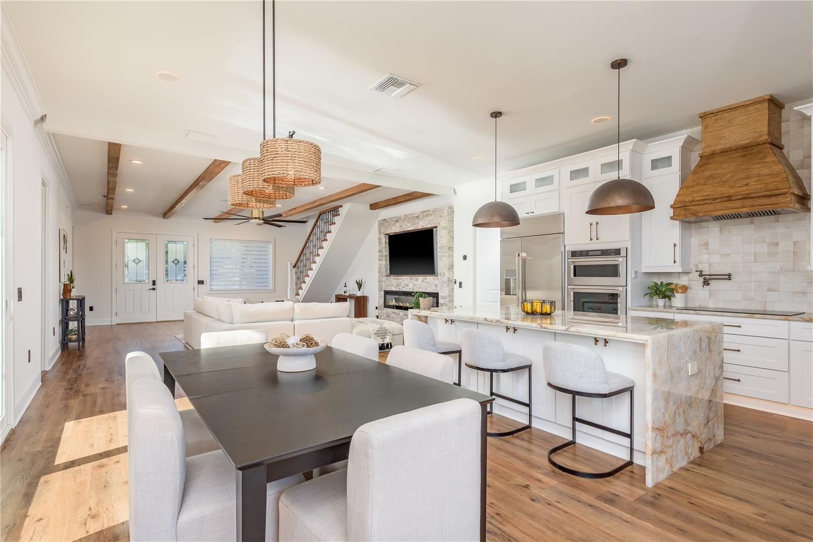 EDGE WATER RESERVE - Residential