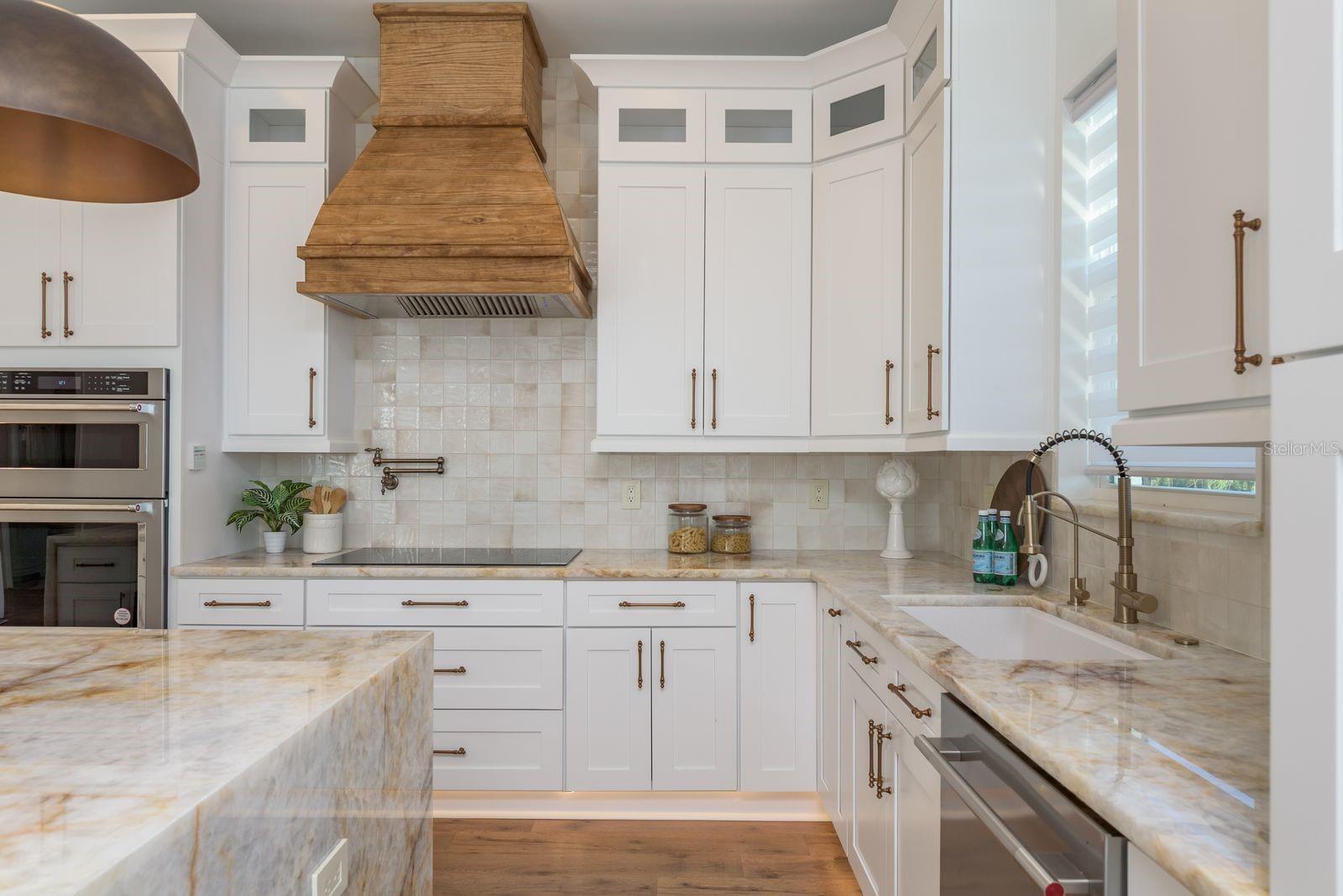 EDGE WATER RESERVE - Residential