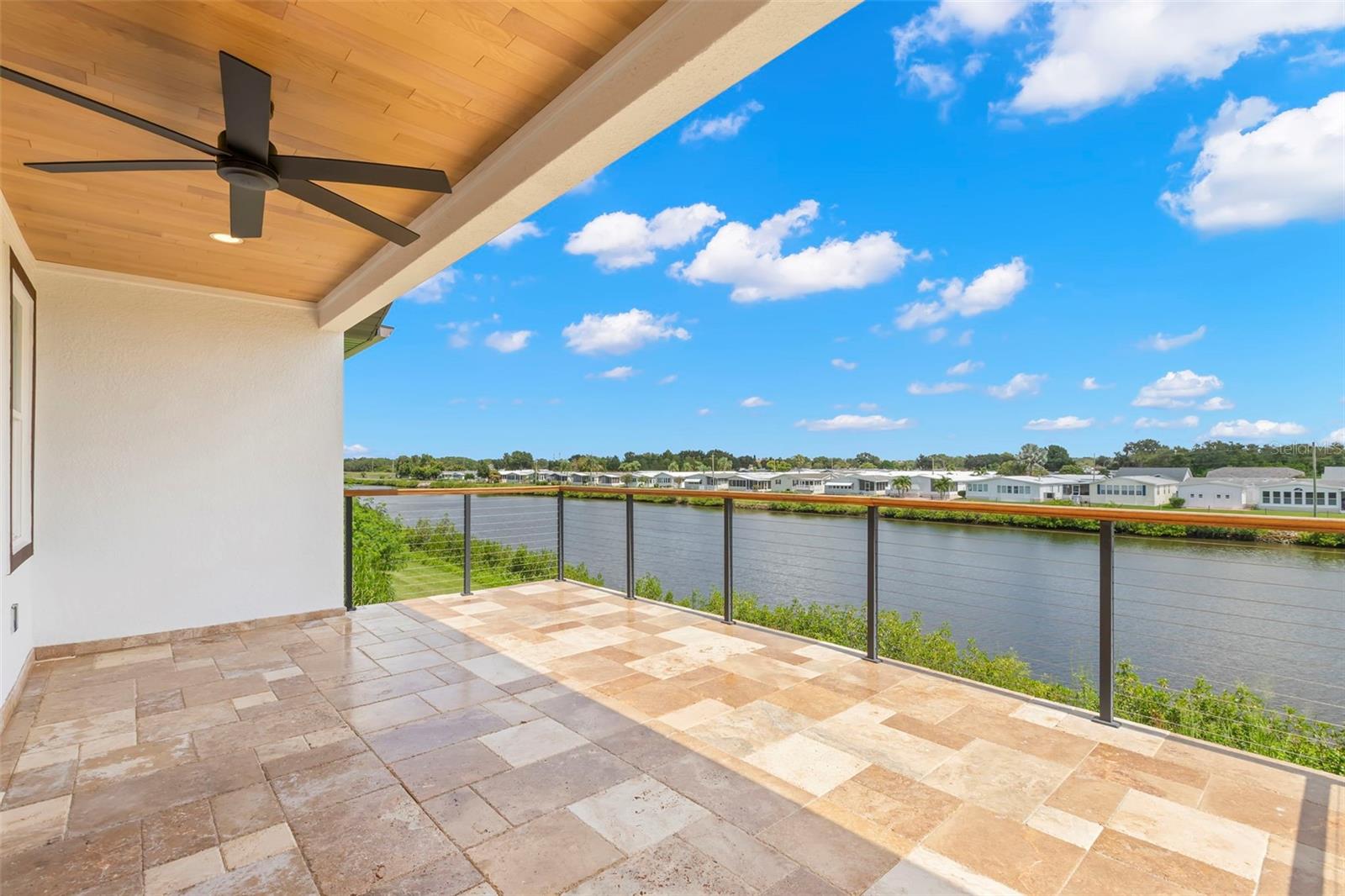 EDGE WATER RESERVE - Residential