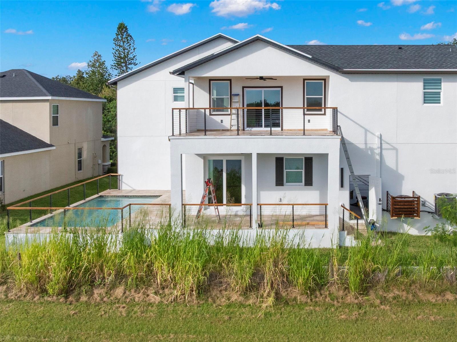 EDGE WATER RESERVE - Residential