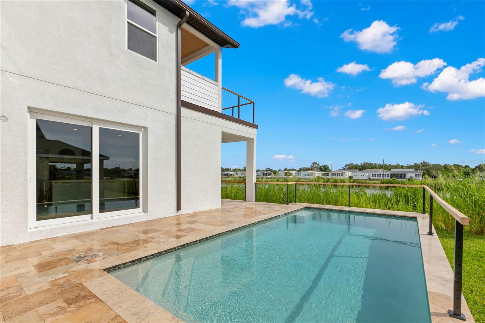 EDGE WATER RESERVE - Residential
