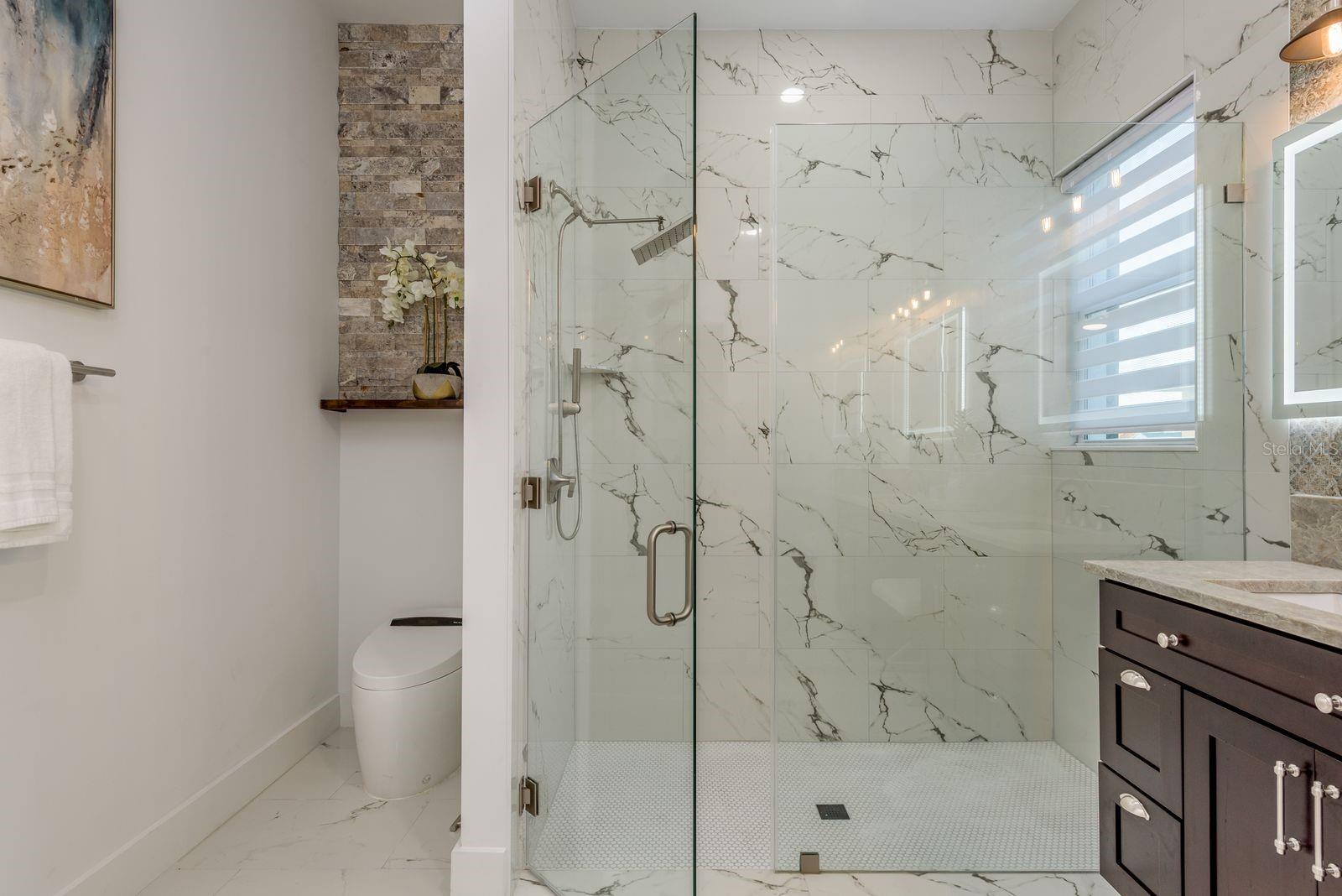 EDGE WATER RESERVE - Residential