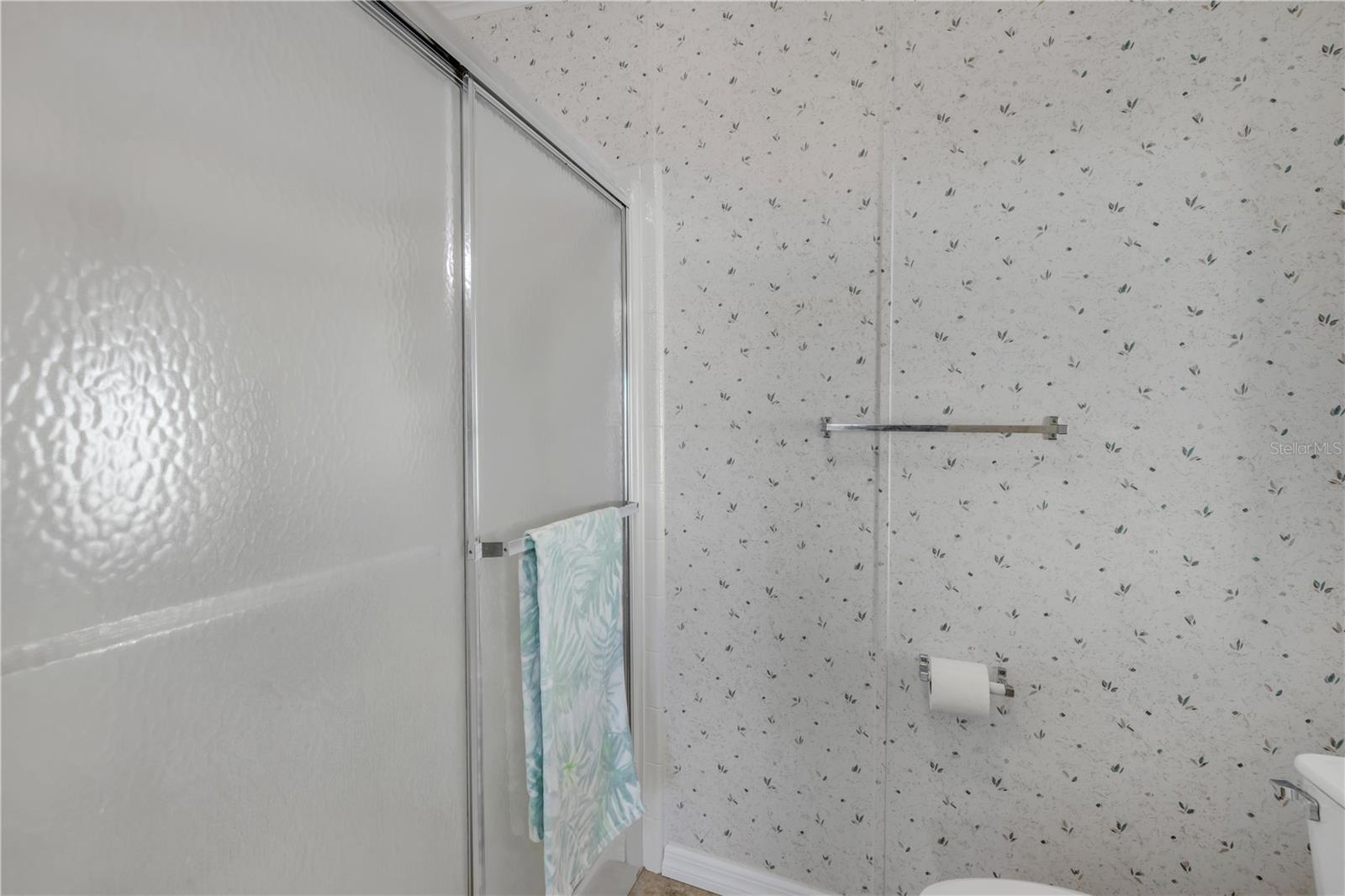 GOLDEN BAY COLONY PH 01 - Residential