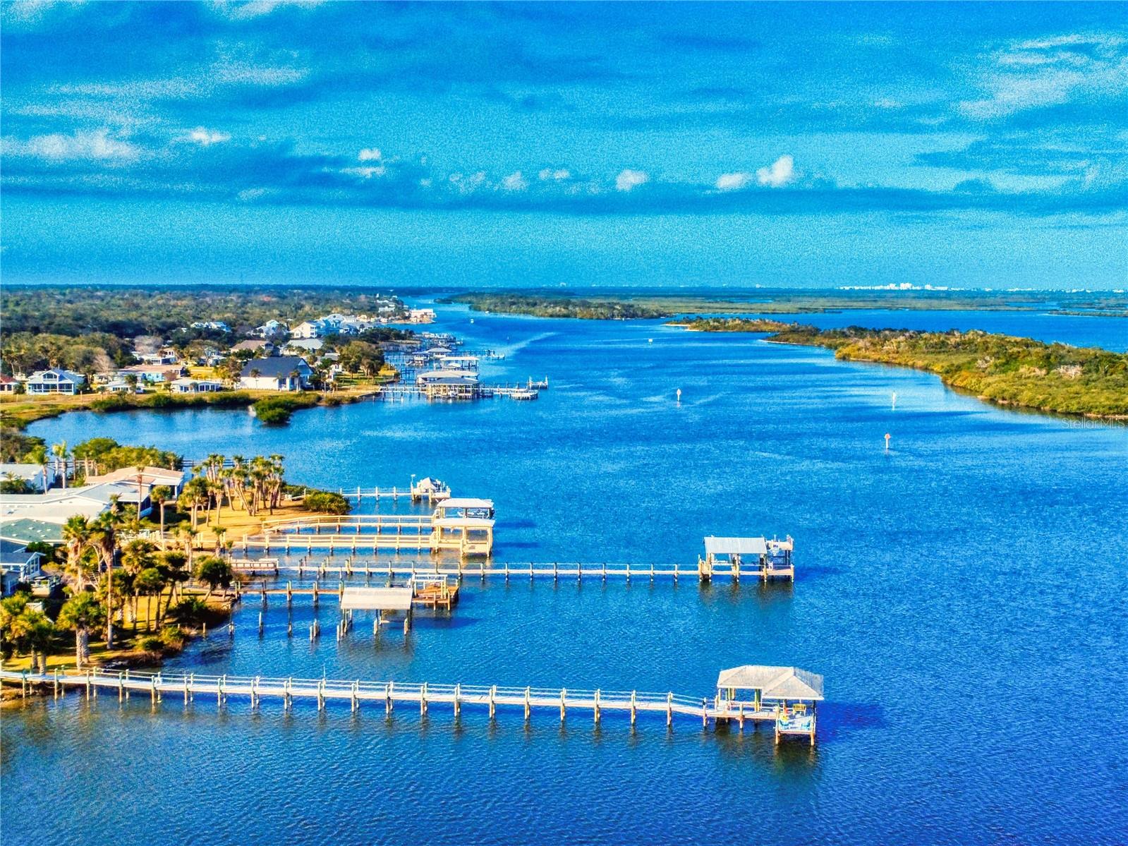 GOLDEN BAY COLONY PH 01 - Residential