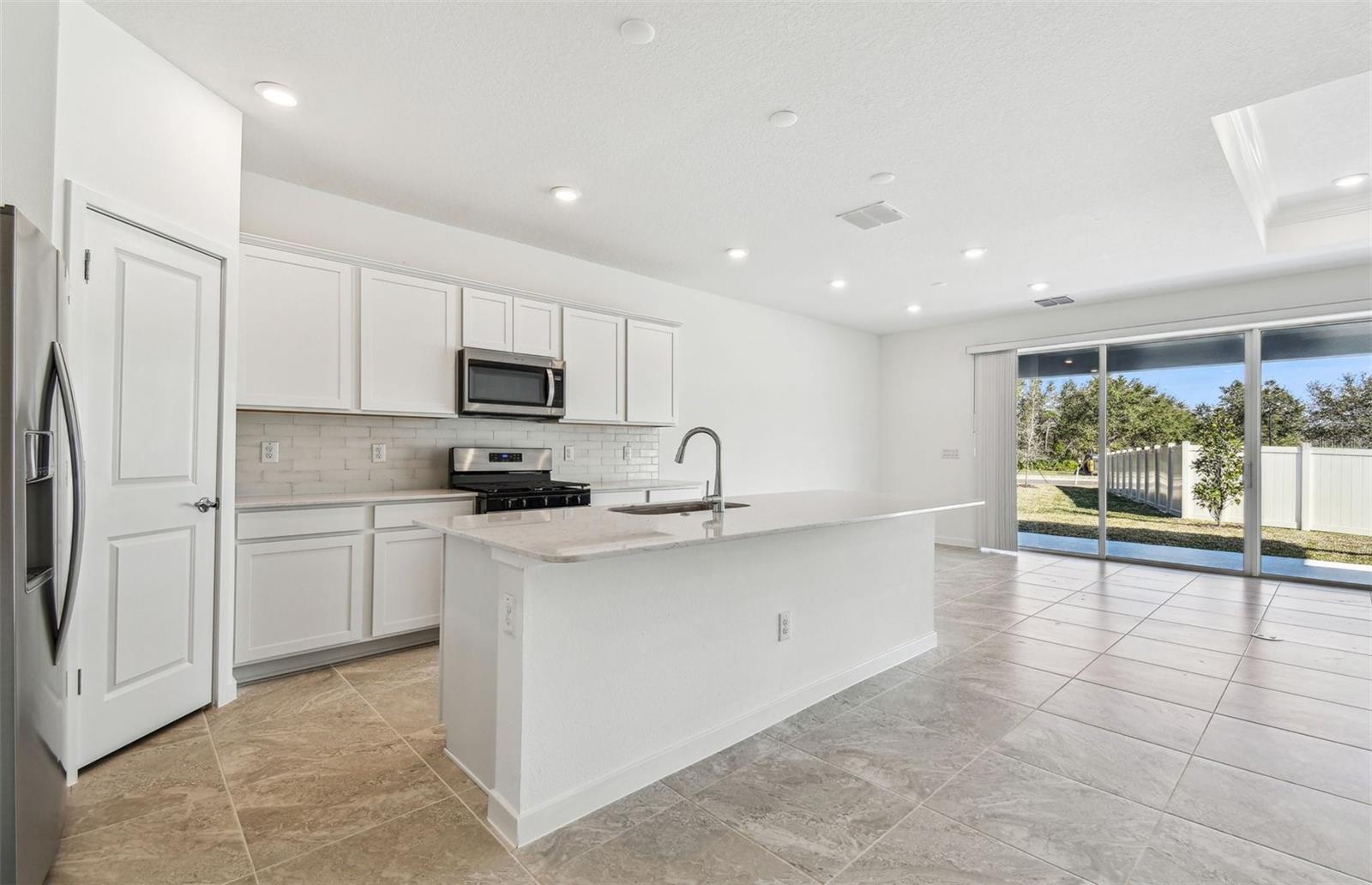 1268 KAZAZ COURT