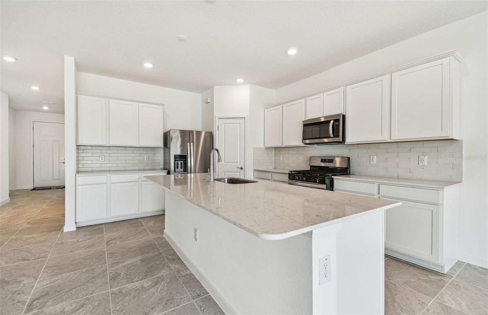 1268 KAZAZ COURT