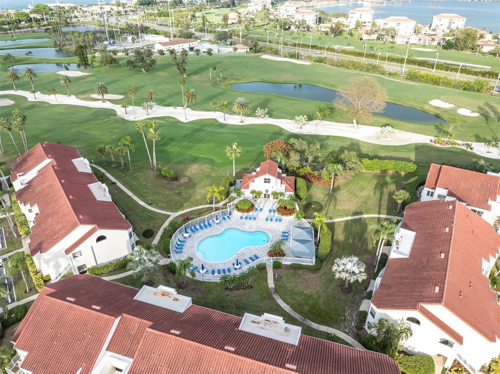 VISTA VERDE - Residential