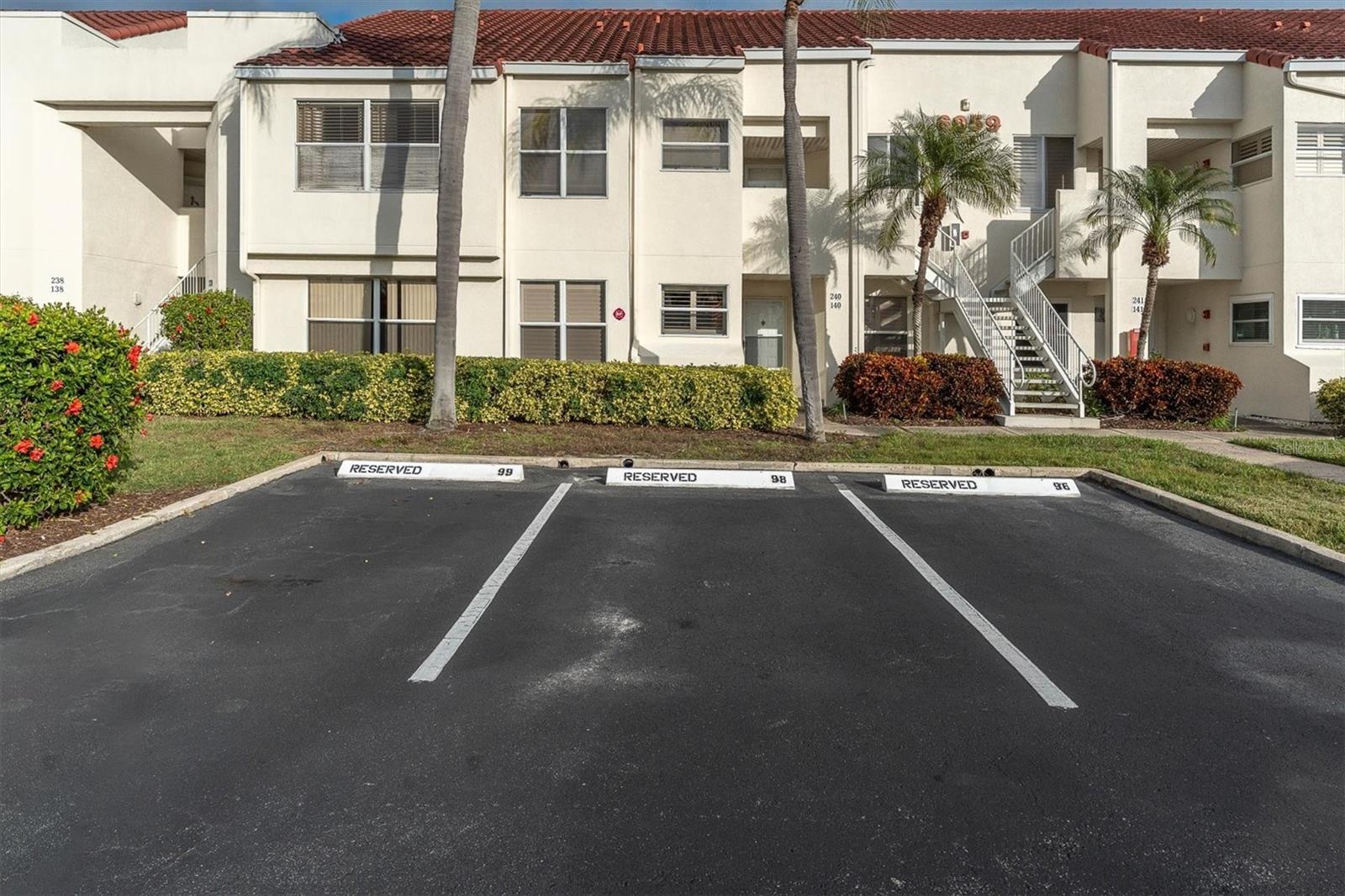 VISTA VERDE - Residential