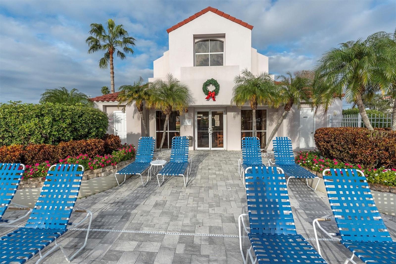 VISTA VERDE - Residential