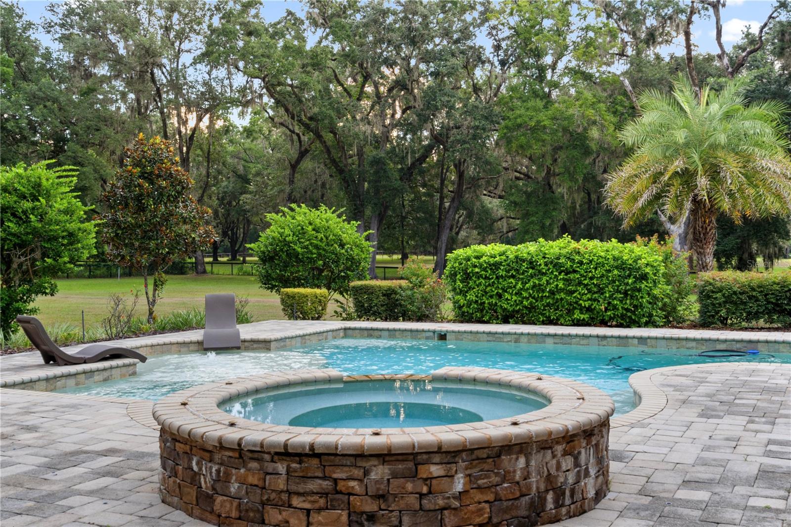 SANTA FE FOREST - Residential