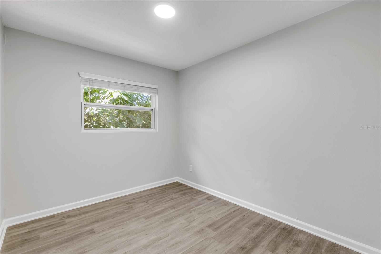 ROSELAND PARK - Residential