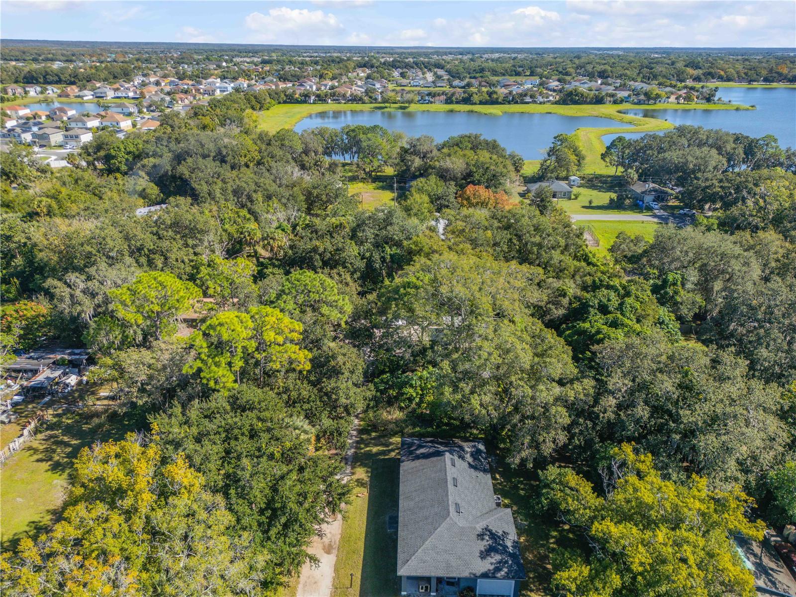 ROSELAND PARK - Residential