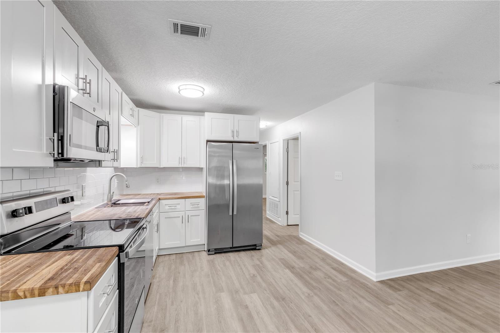 ROSELAND PARK - Residential