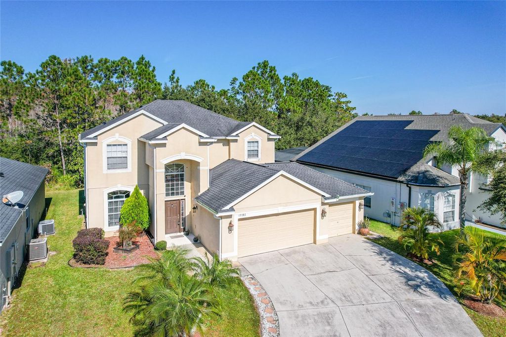 Photo of 17787 Sterling Pond Lane, Orlando, FL 32820 (MLS # O6362623)