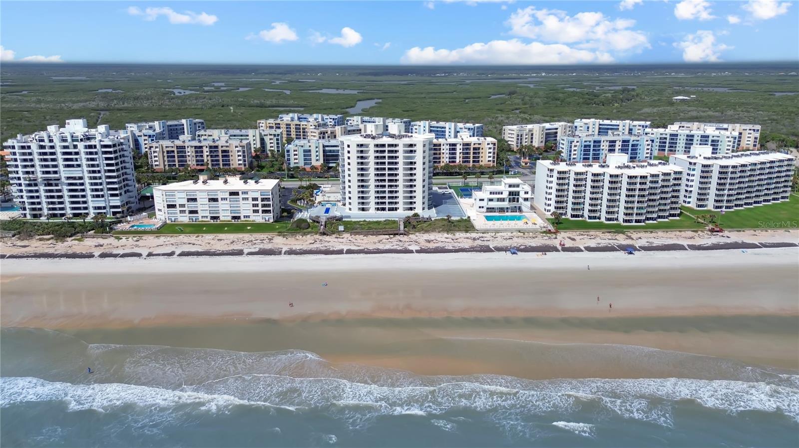 SEASCAPE TOWERS CONDO PH 01 - Residential