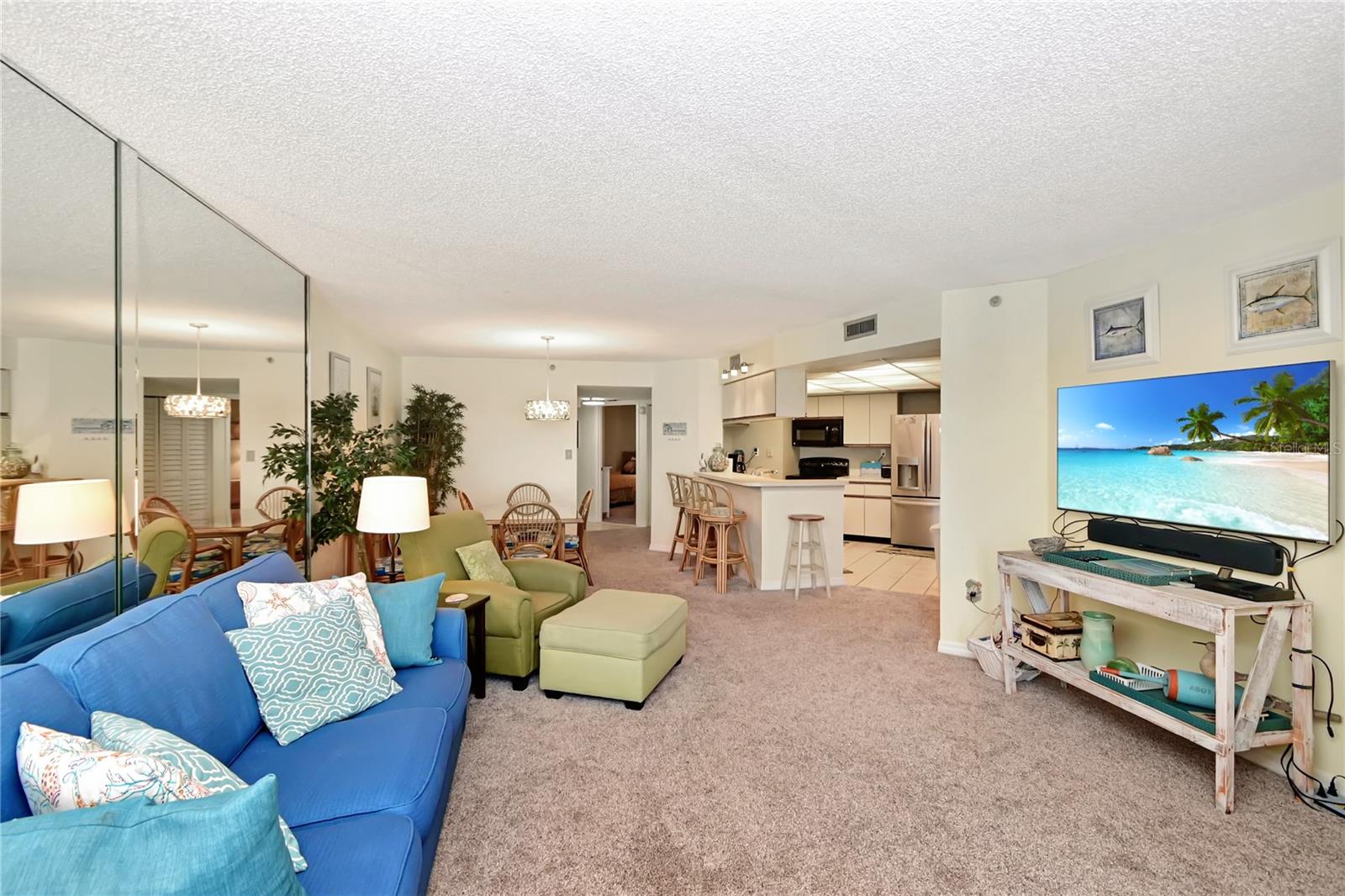 SEASCAPE TOWERS CONDO PH 01 - Residential