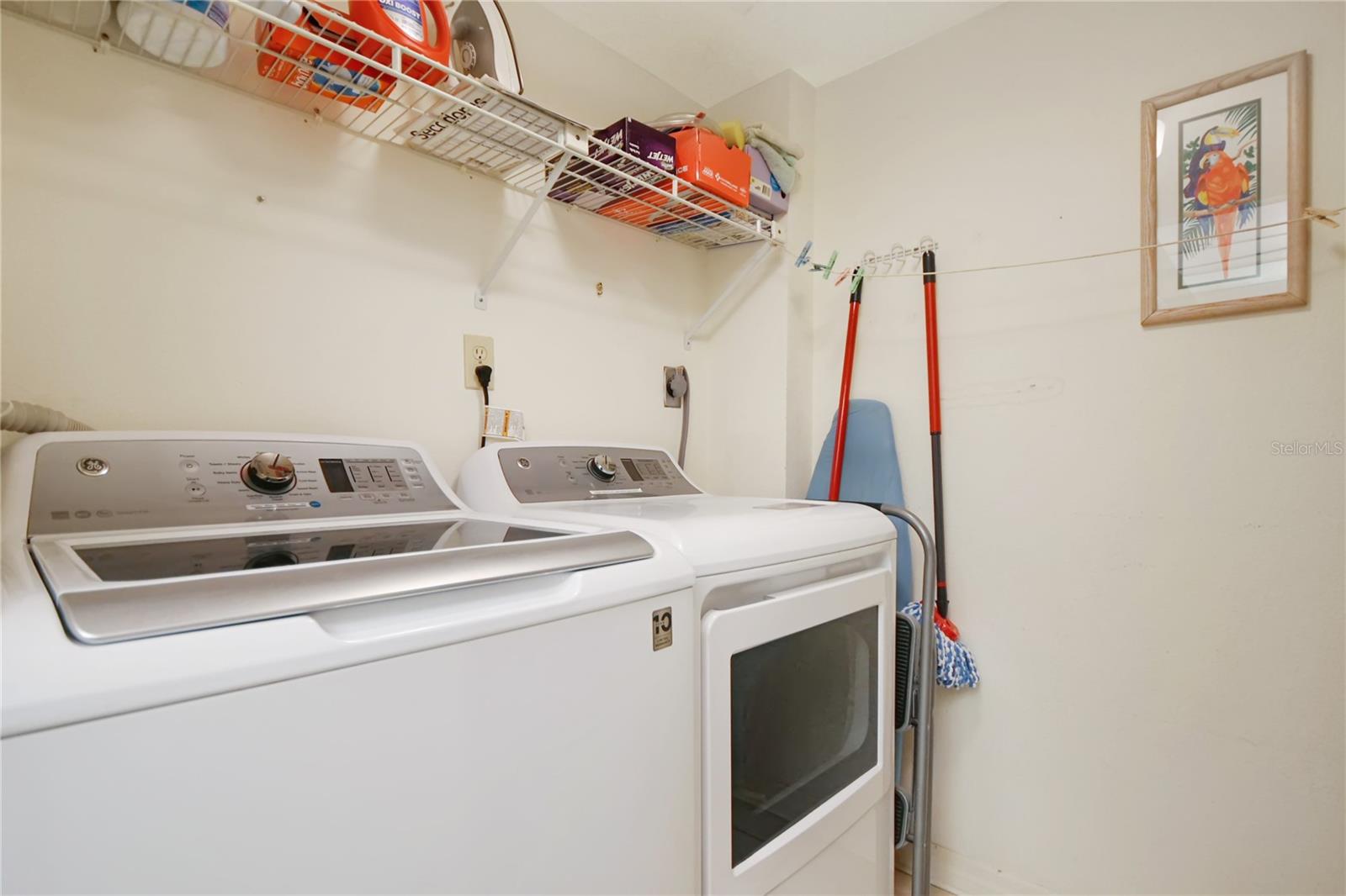 SEASCAPE TOWERS CONDO PH 01 - Residential