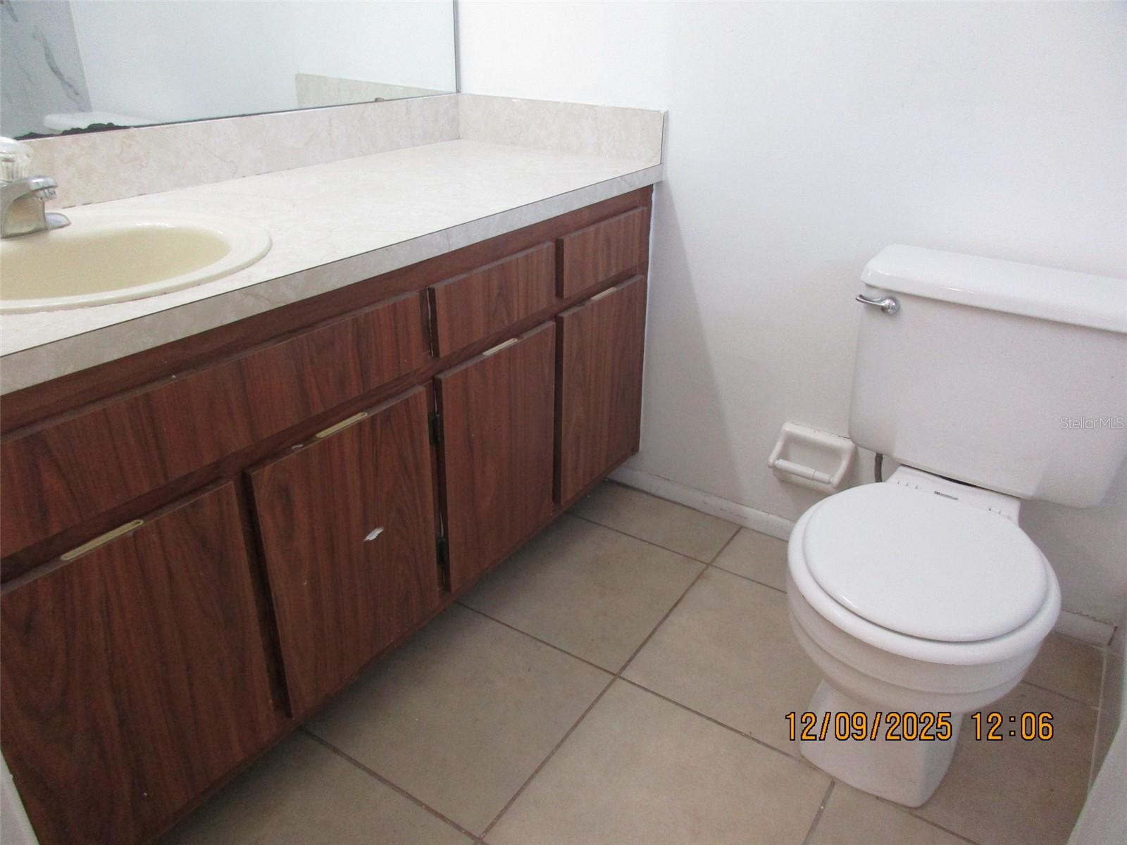 LAS BRISAS VILLAS - Residential Lease