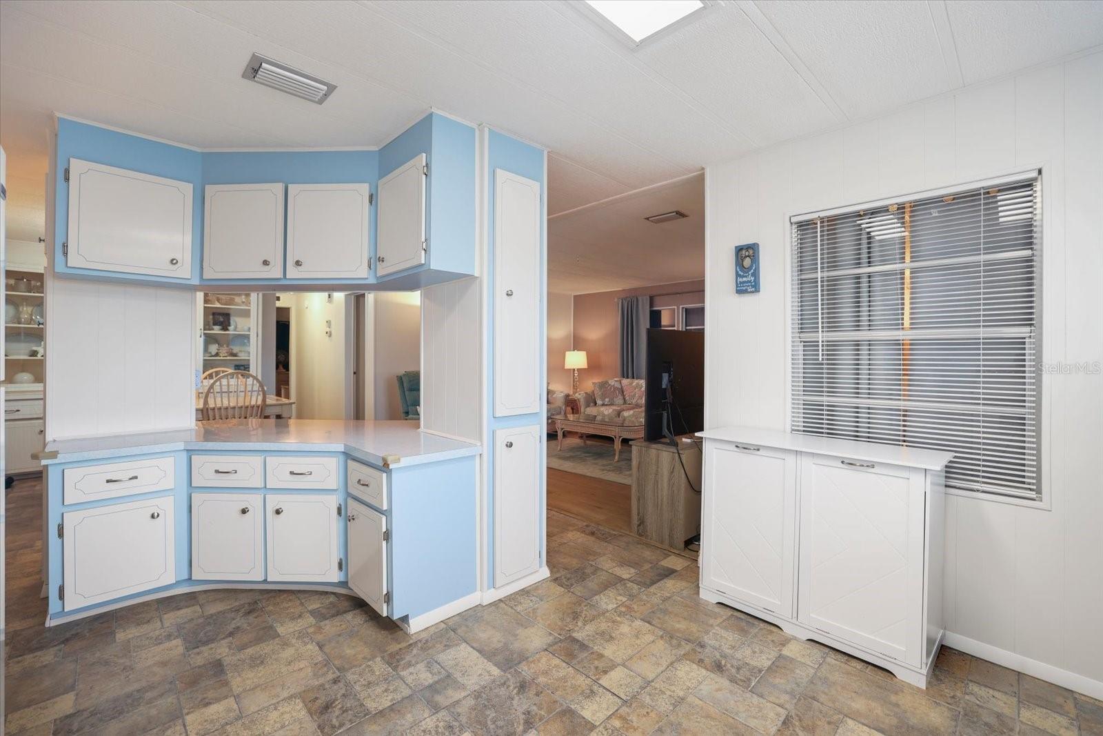 Search Properties for Sale 2 832 JOLANDA CIRCLE