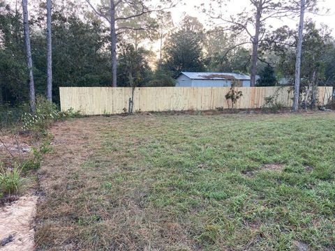 A home in DUNNELLON