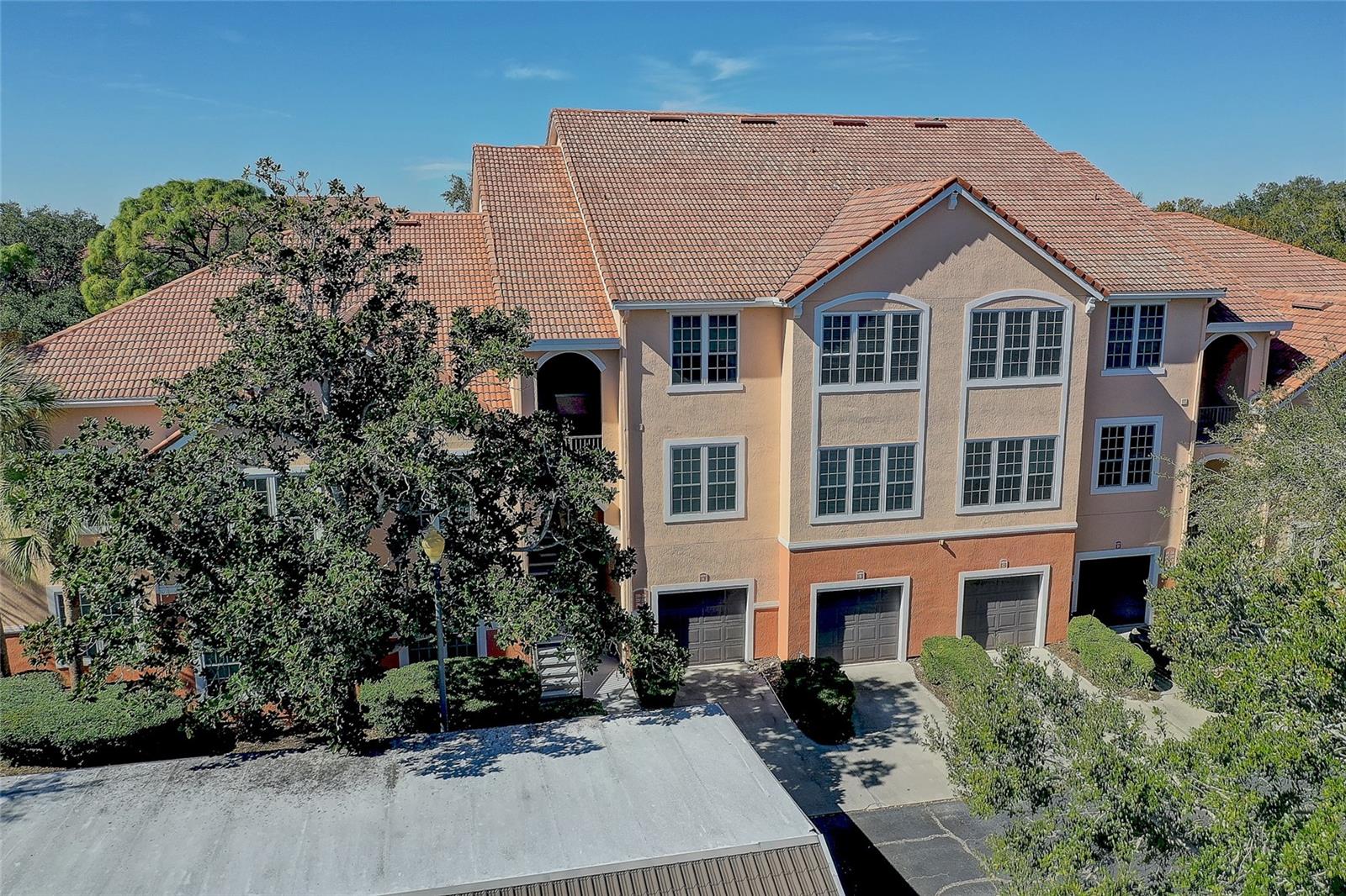 BELLA VILLINO - Residential