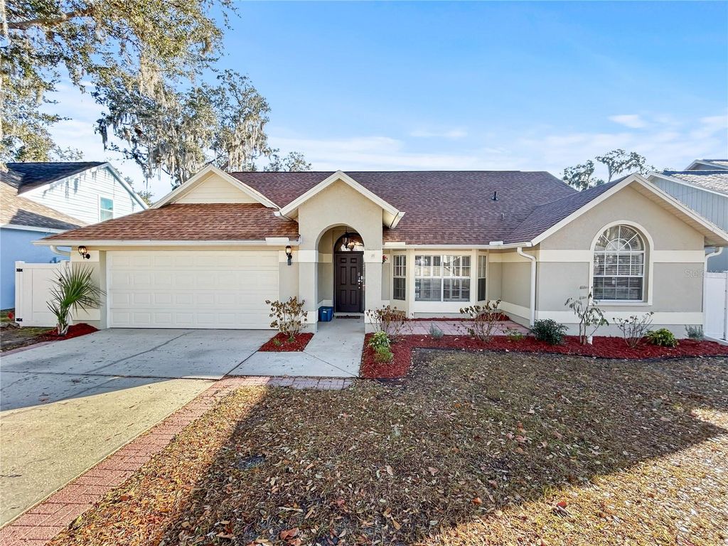 Photo of 4518 Oak River Circle, Valrico, FL 33596 (MLS # TB8473963)