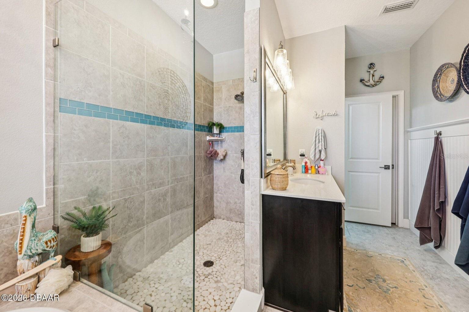 WATERS EDGE PH XII - Residential