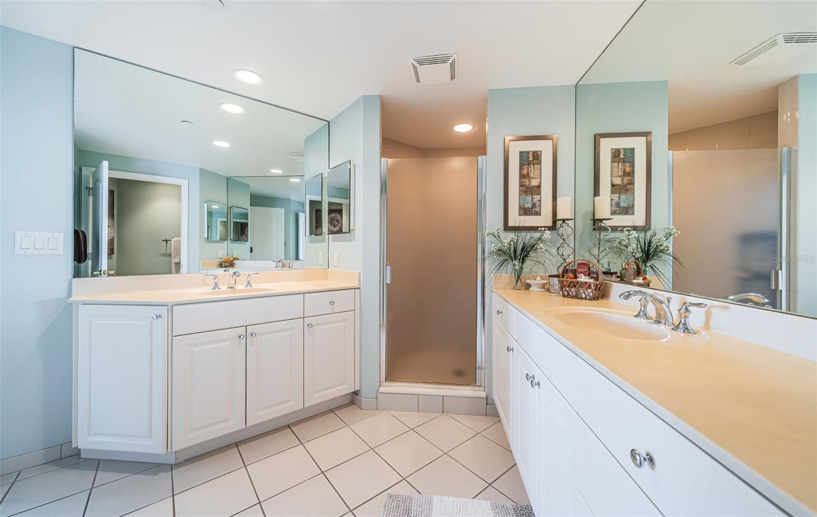 BELLE HARBOR CONDO - Residential