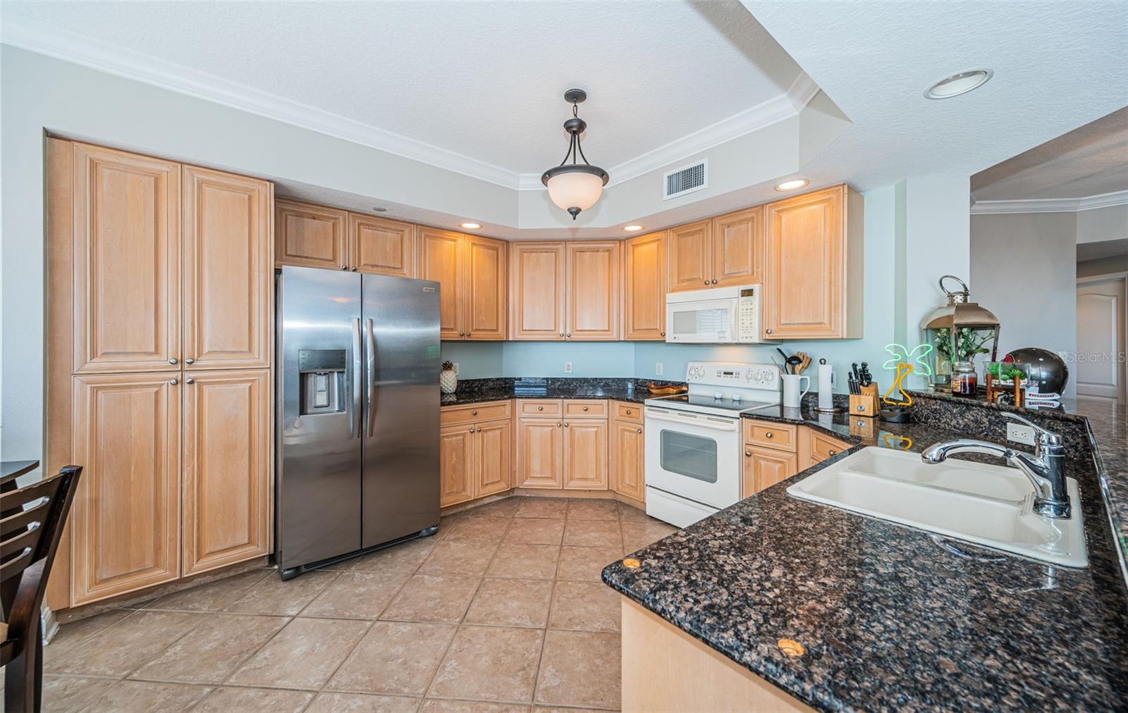 BELLE HARBOR CONDO - Residential