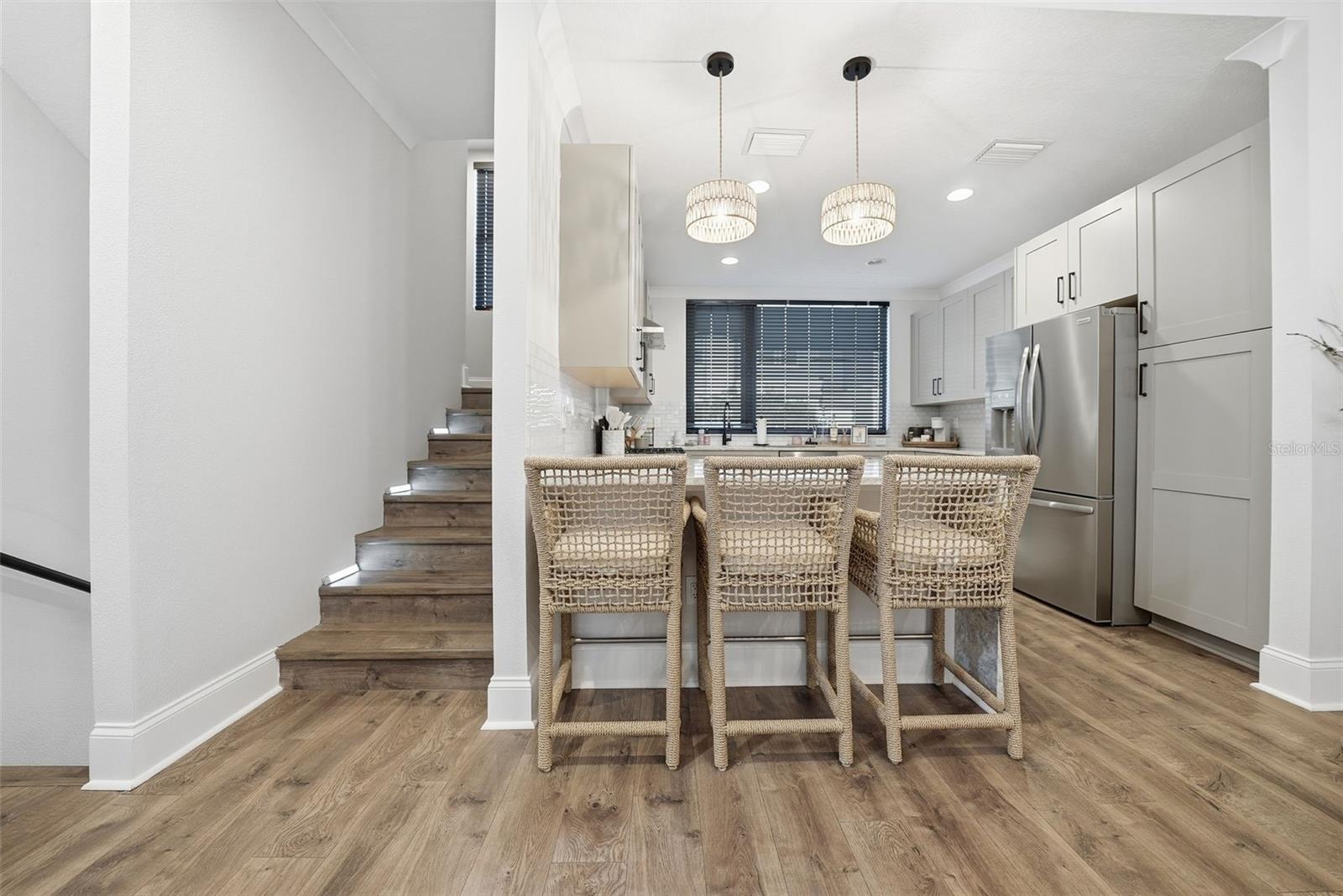 WESTSHORE VILLAGE TWNHMS - Residential