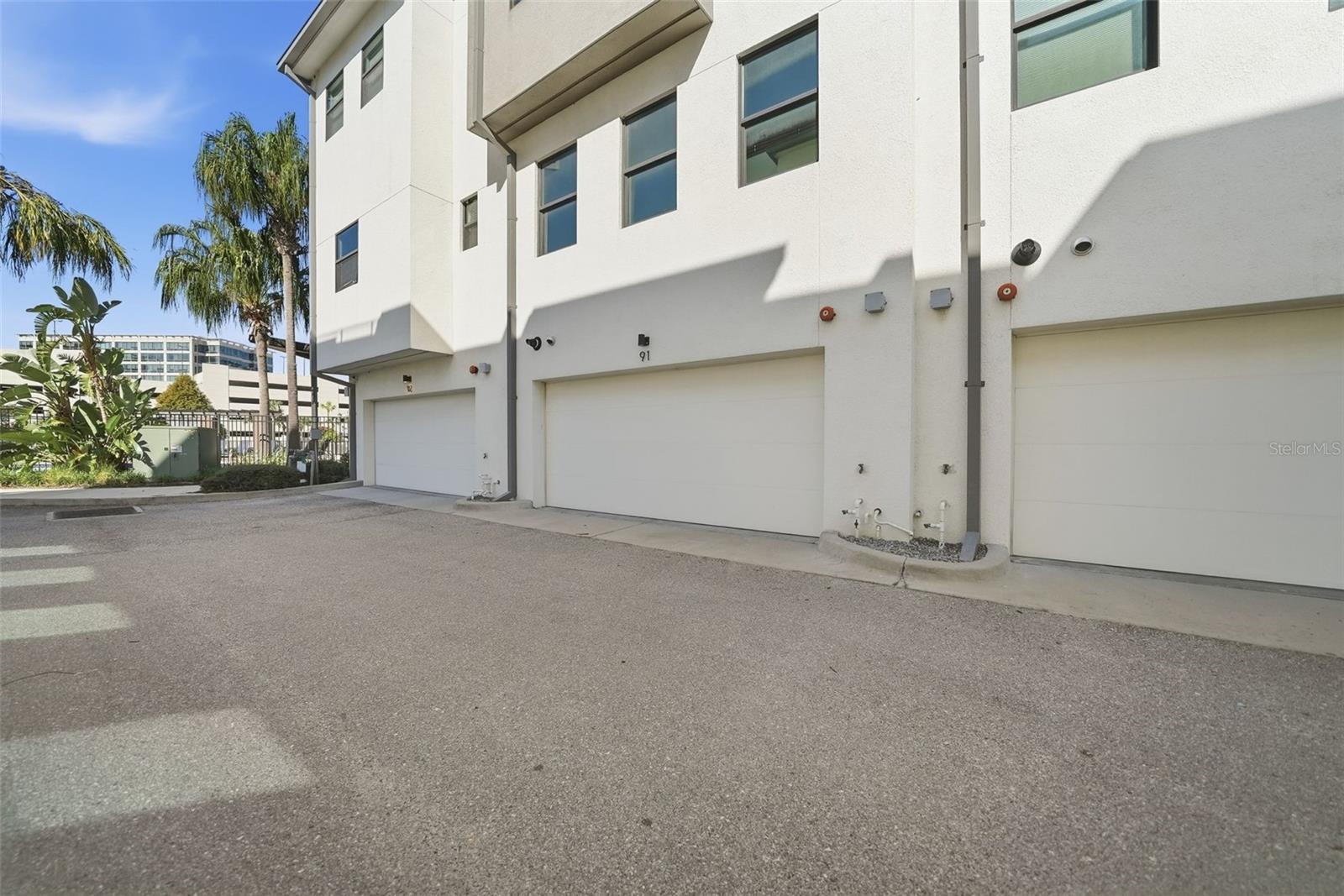 WESTSHORE VILLAGE TWNHMS - Residential