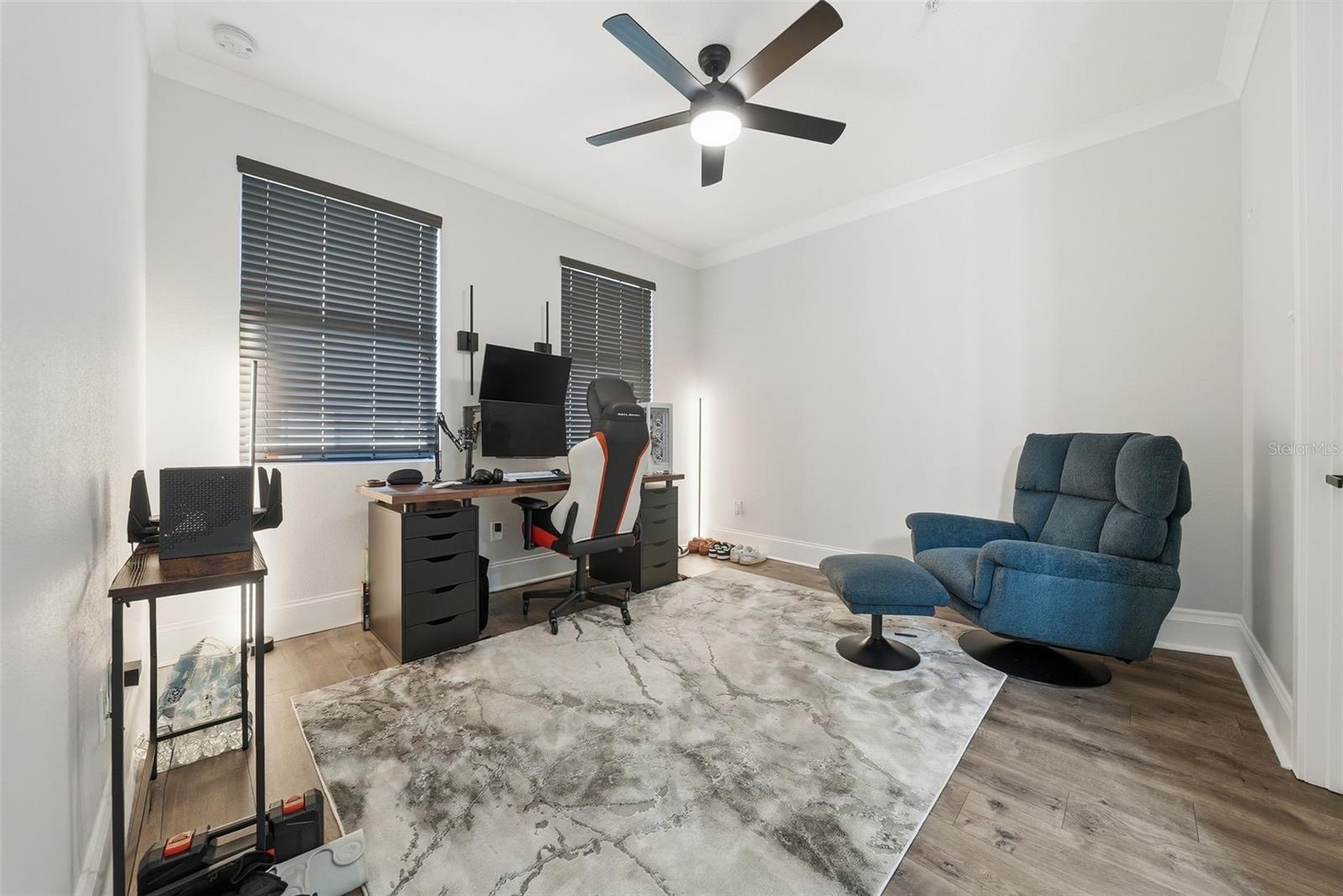 WESTSHORE VILLAGE TWNHMS - Residential