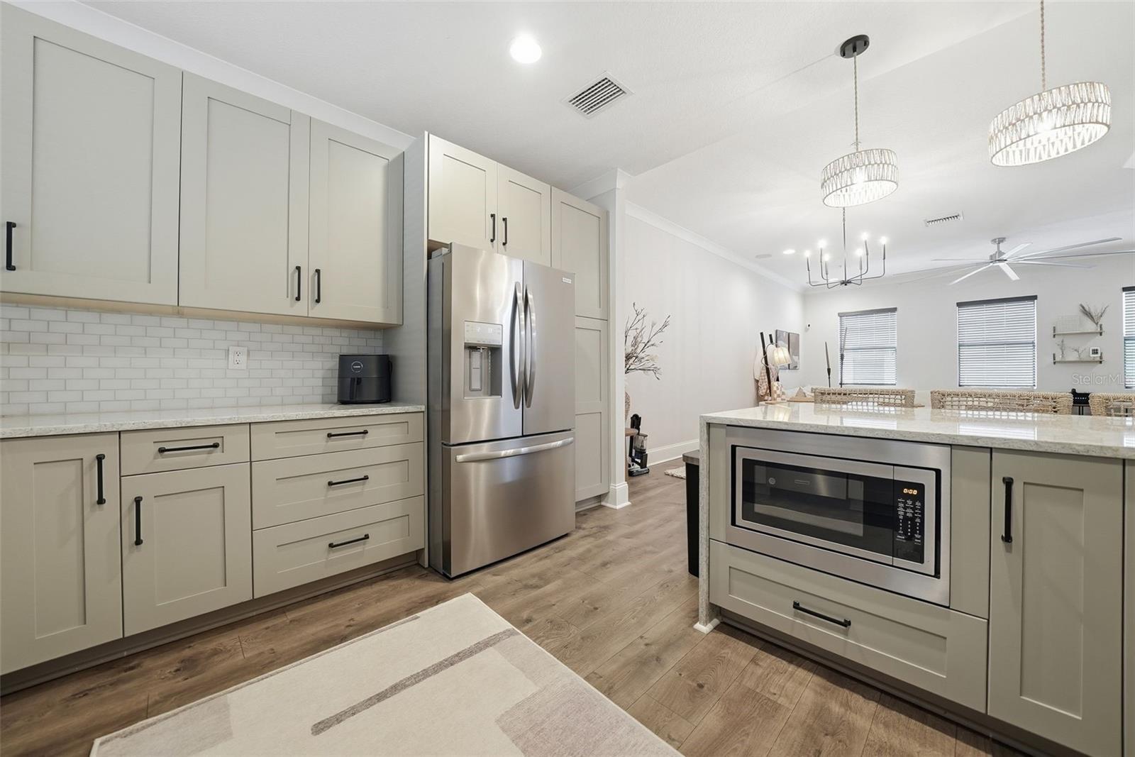 WESTSHORE VILLAGE TWNHMS - Residential