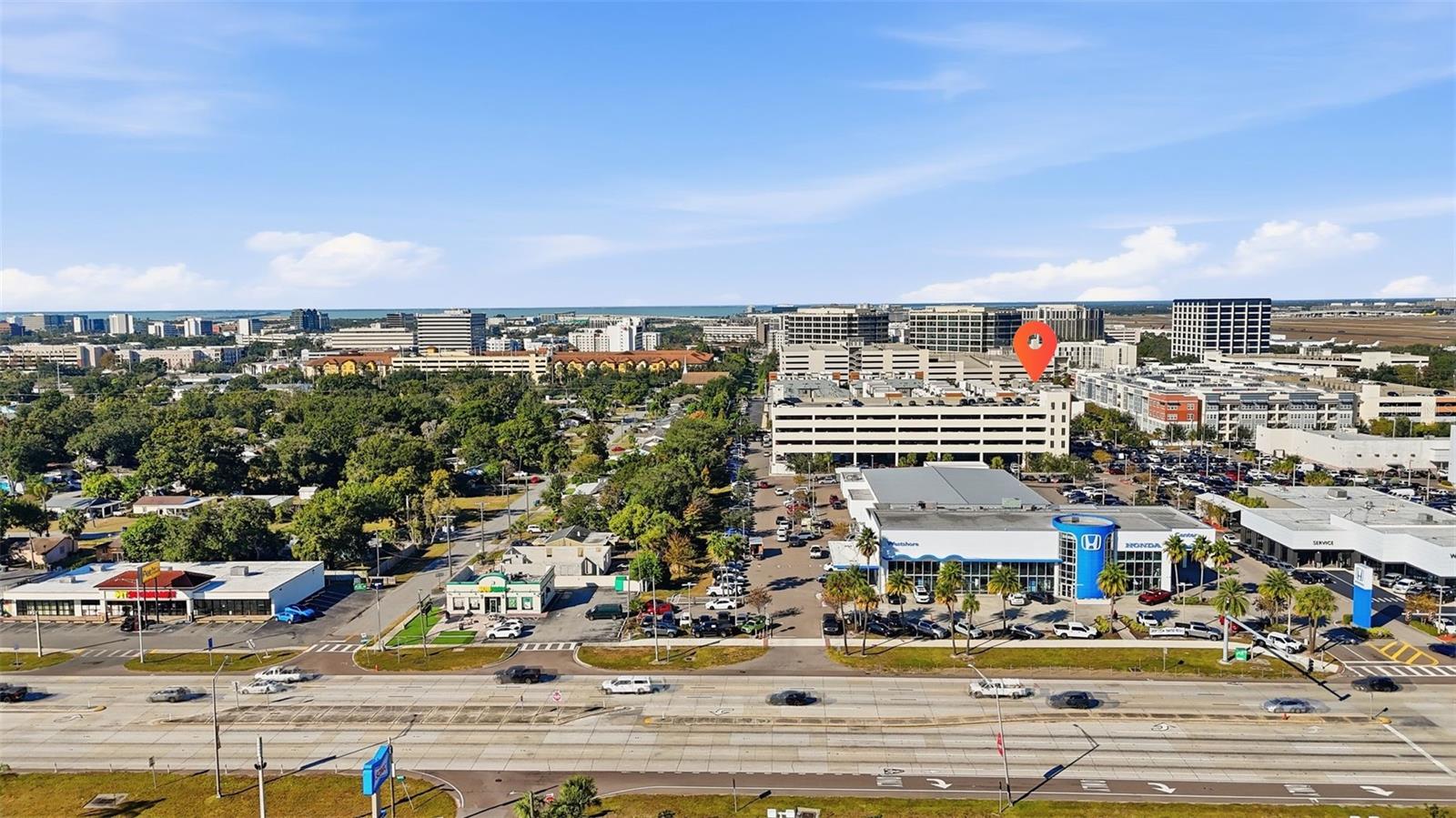 WESTSHORE VILLAGE TWNHMS - Residential