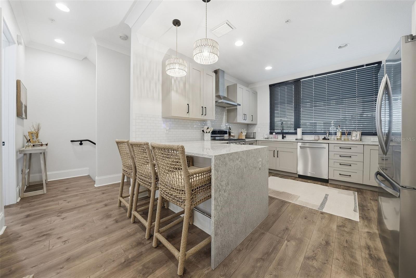 2511 N GRADY AVENUE 91