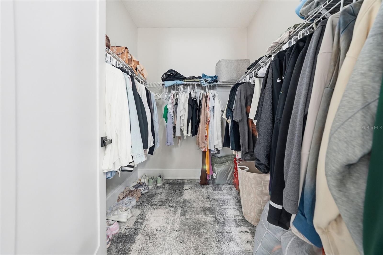 WESTSHORE VILLAGE TWNHMS - Residential