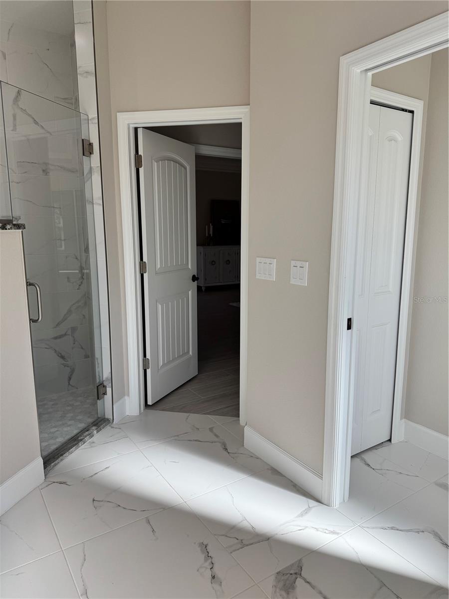 PARK FOREST - Residential