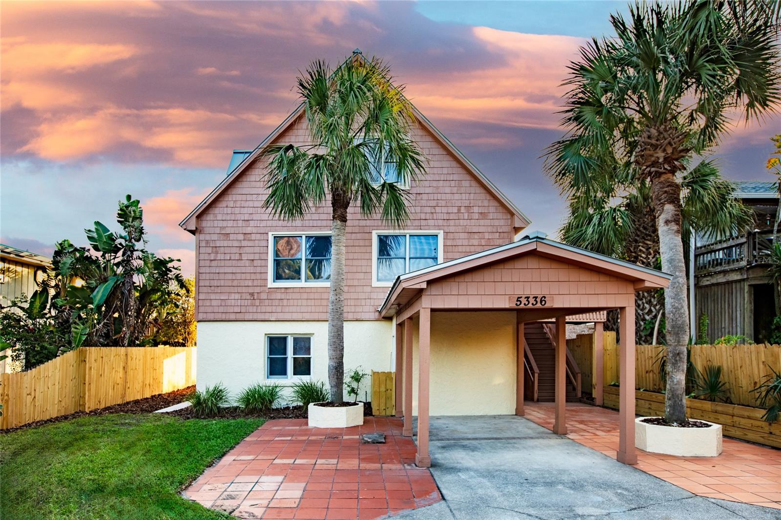 ANASTASIA HILLS - Residential