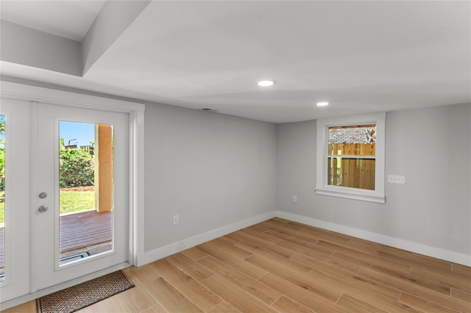 ANASTASIA HILLS - Residential