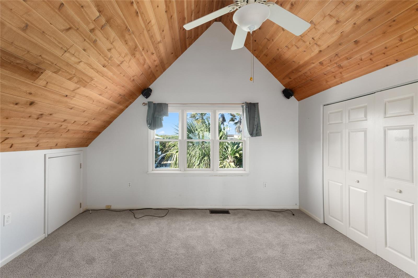 ANASTASIA HILLS - Residential