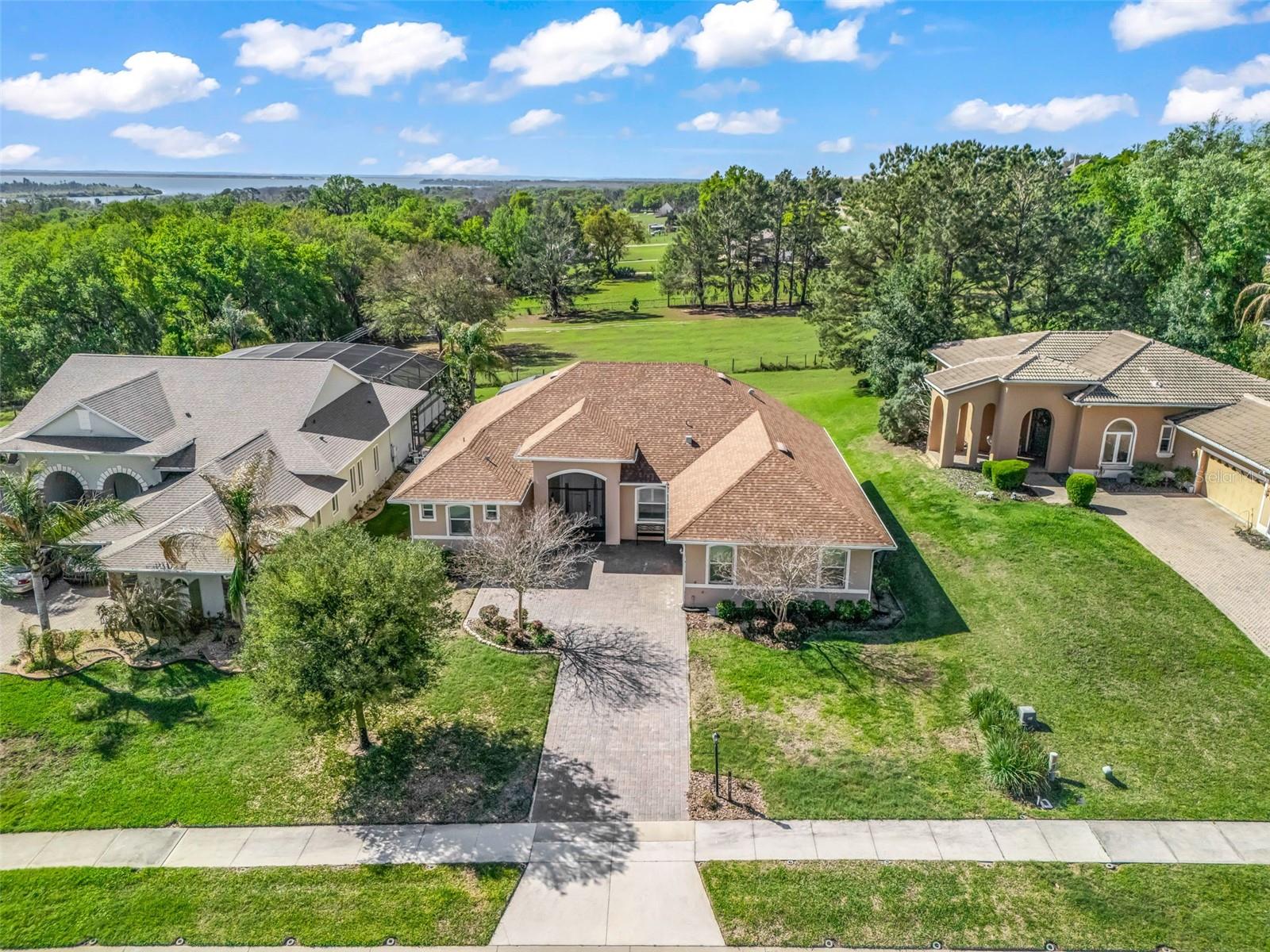 HARBOR HILLS - Residential