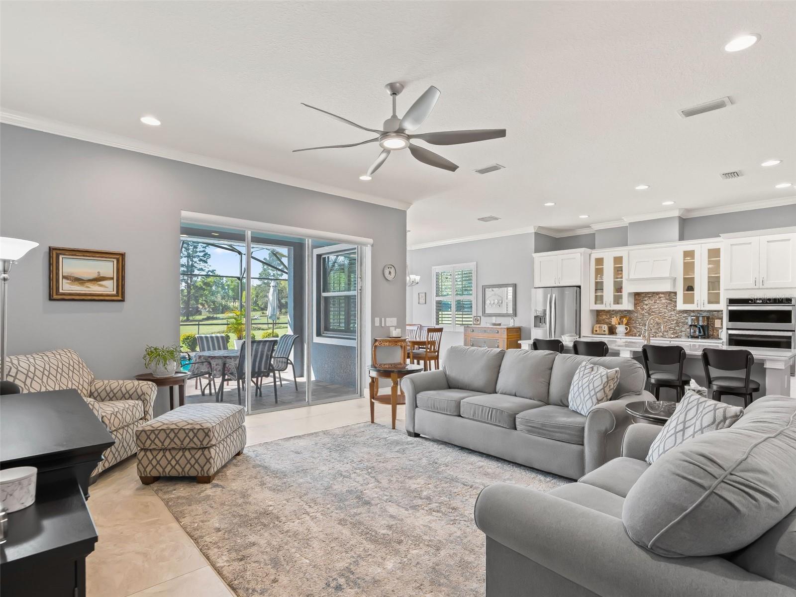 HARBOR HILLS - Residential